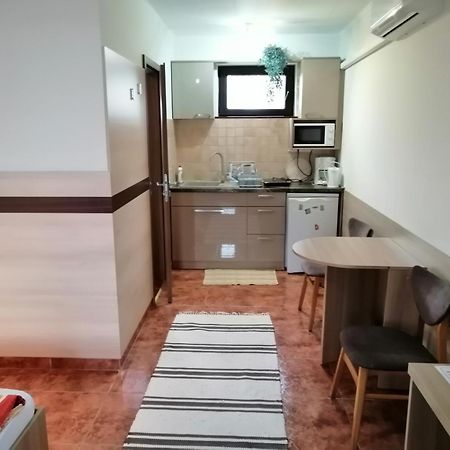 Csipkehaz Apartman Черкеселе Екстер'єр фото