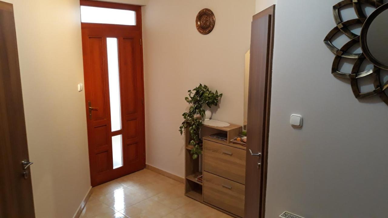 Csipkehaz Apartman Черкеселе Екстер'єр фото
